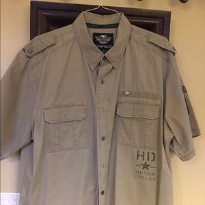 Men’s Harley Davidson shirt